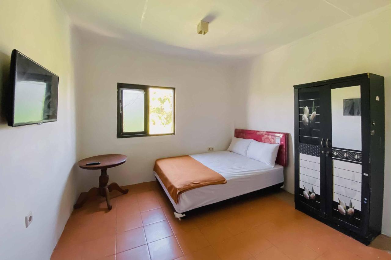 Koolkost At Tenggilis - Minimum Stay 30 Nights Surabaya Kültér fotó